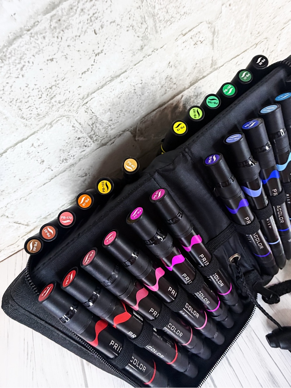 PREMIER® DUAL-ENDED ART MARKER KITS, FINE AND BRUSH TIP — NWOT - Picture 5 of 9